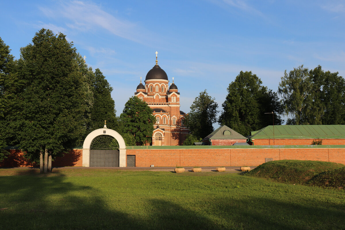 Спасо-Бородинский монастырь