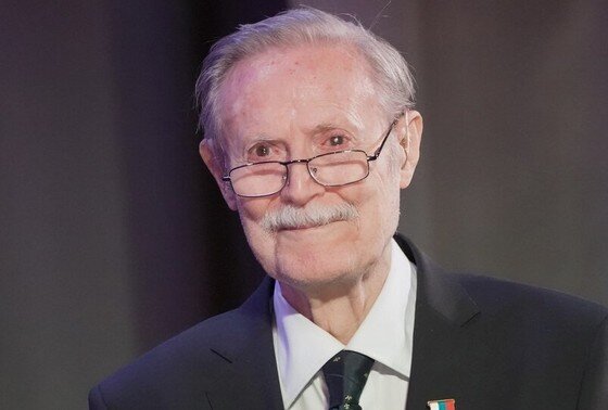    Юрий Соломин