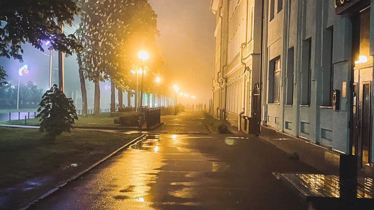     На юге Тюменской области в ближайшие дни ожидаются туманы, изморозь, гололедные явления. Во вторник, 7 ноября, синоптики обещают переменную облачность, ветер юго-западный 5-10 м/с. Днем столбики термометров покажут 0…+5, в ночные часы опустятся до -3…-8.