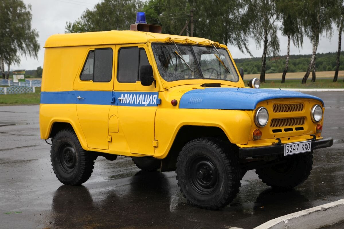 А тогда милиция так и не приехала. Нет бензина.