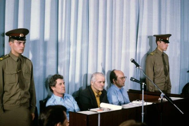 Бывшие директор ЧАЭС Брюханов (слева), заместитель главного инженера Дятлов и главный инженер Фомин. Фото © Владимир Репика / Фотохроника ТАСС