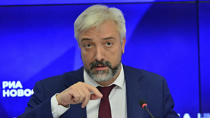 ЕВГЕНИЙ ПРИМАКОВ: "РУССКИЙ МИР НЕ ОГОРОЖЕН НАШИМИ ГРАНИЦАМИ, А РАСПРОСТРАНИЛСЯ ВМЕСТЕ С ВАМИ, НАШИМИ СООТЕЧЕСТВЕННИКАМИ, ПО ВСЕМУ МИРУ". ФОТО:  PAVEL KASHAEV, ПАВЕЛ КАШАЕВ/GLOBAL LOOK PRESS