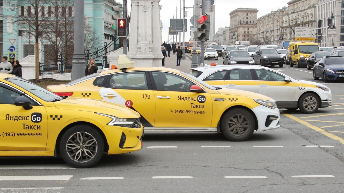    Время — деньги: крупный агрегатор раскрыл, когда заказывать такси дешево© РИА Новости | Антон Денисов