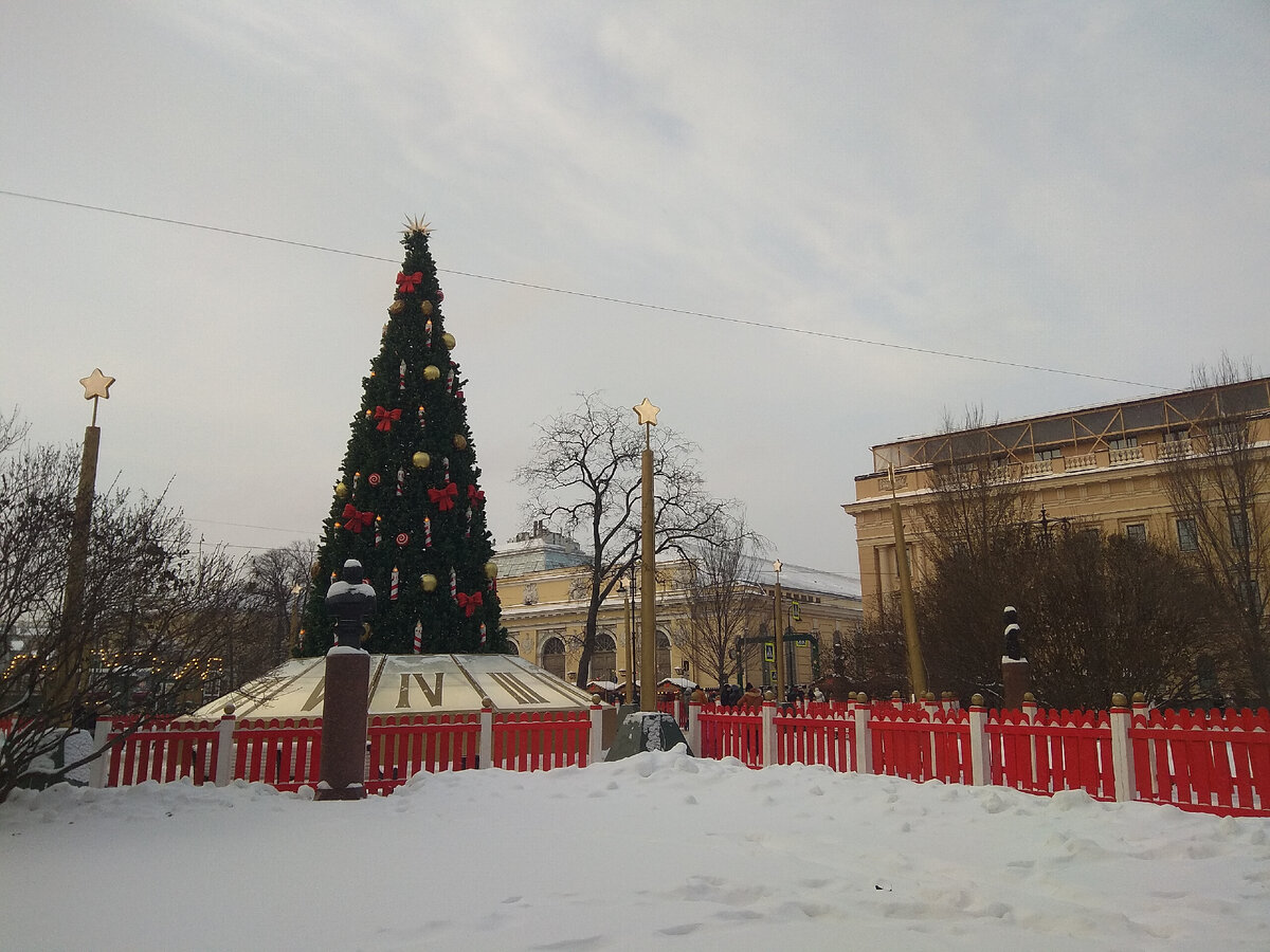 Новый год в Питере. Рождественская ярмарка в СПб и украшение города | Питер  сейчас | Дзен