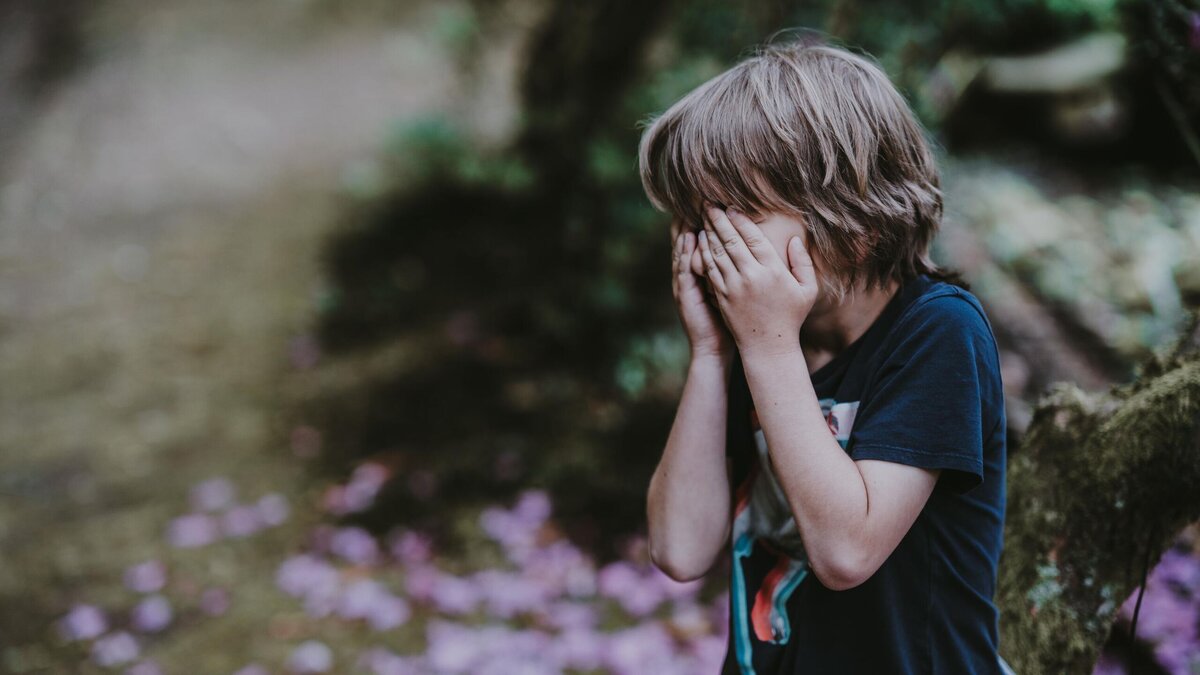    Психолог назвала четыре цели детских истерик© Unsplash / Энни Спратт