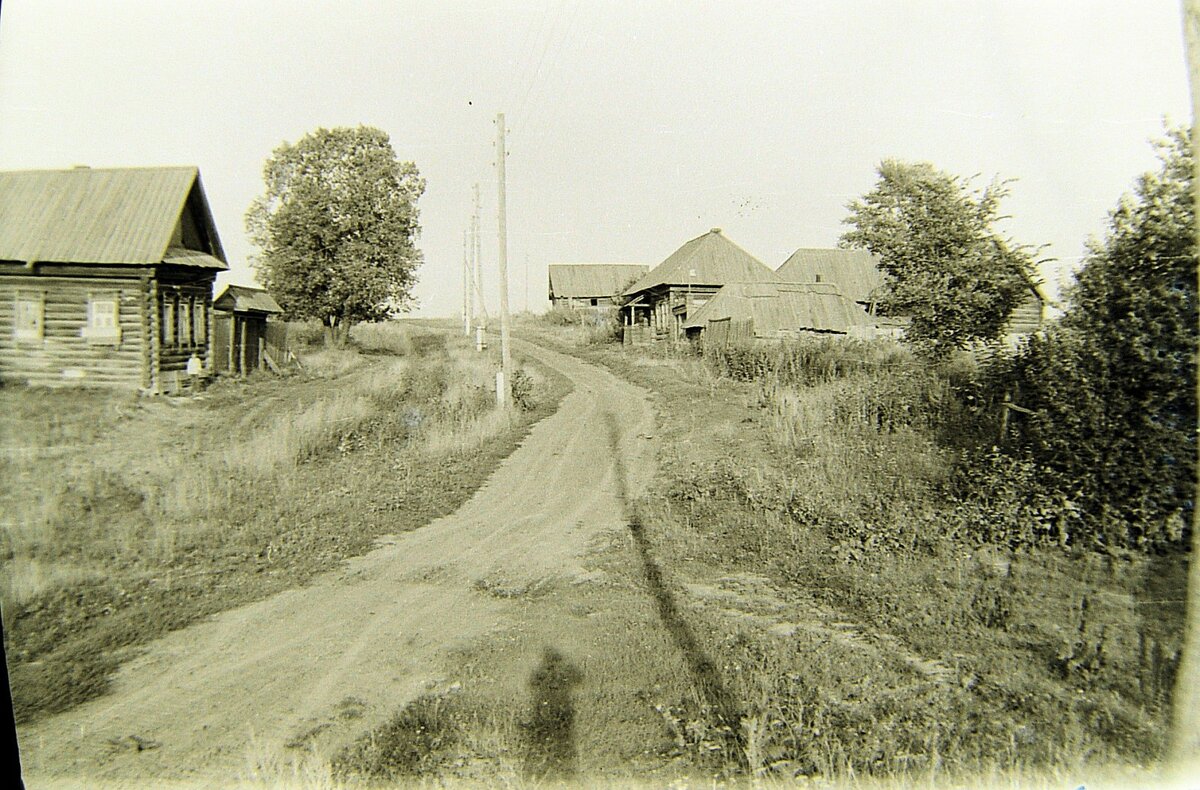 Сельские истории. Деревня в 1940г. Белорусская деревня в 1940 году. Довоенная деревня. Довоенный деревенский дом.