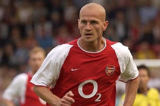 Паскаль Сиган выигрывал Премьер-Лигу с Арсеналом и брал серебро Ла-Лиги