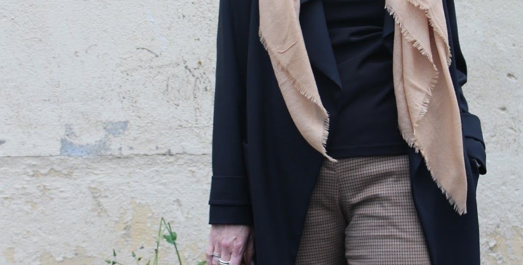 Красиво носим палантин, шарф, теплый платок и не выглядим старушками