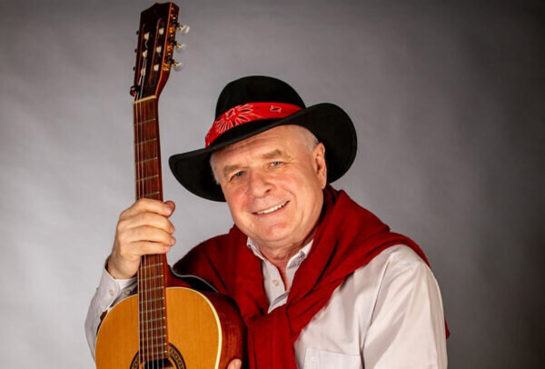    Григорий ГЛАДКОВ   
Фото с сайта fotki.yandex.ru