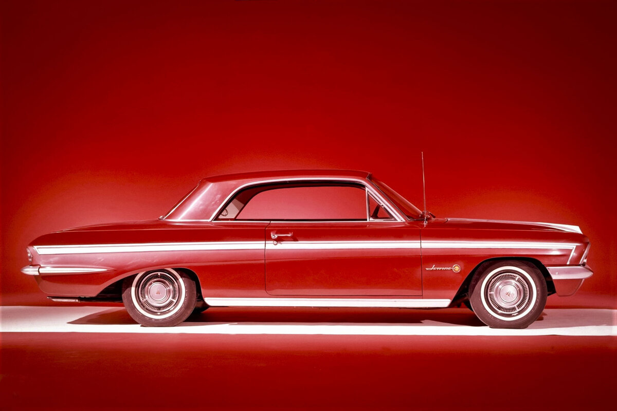    Oldsmobile F-85 Jetfire Sport Coupe   
Oldsmobile