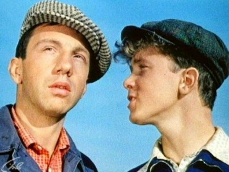 Ход конём фильм. Фильм «ход конем» (1962г.). Фильм ход конём Лёвшин. Фильм ход конем Крамаров.