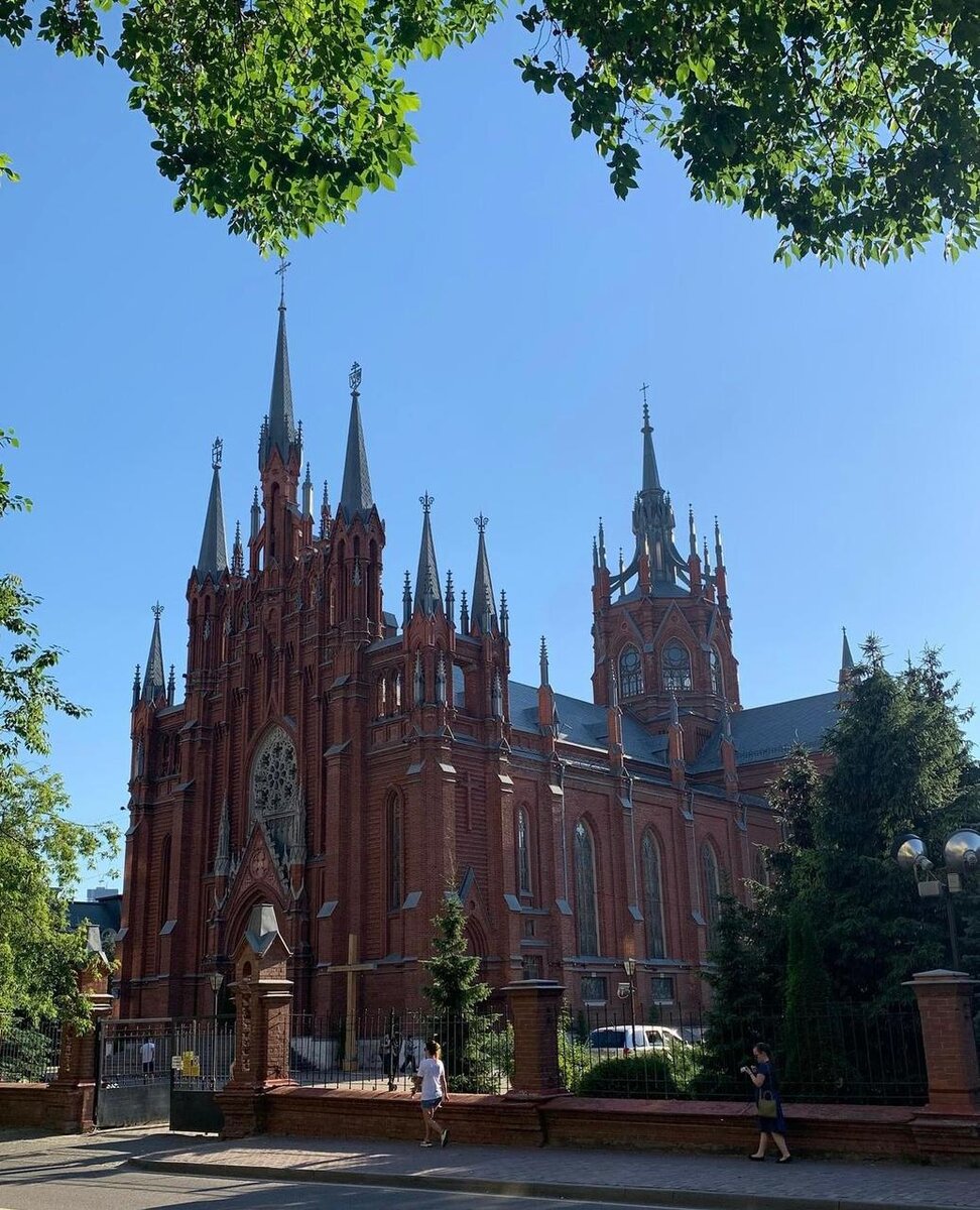 Римско-католический Кафедральный собор Непорочного Зачатия Пресвятой Девы Марии © "Покажу Москву"