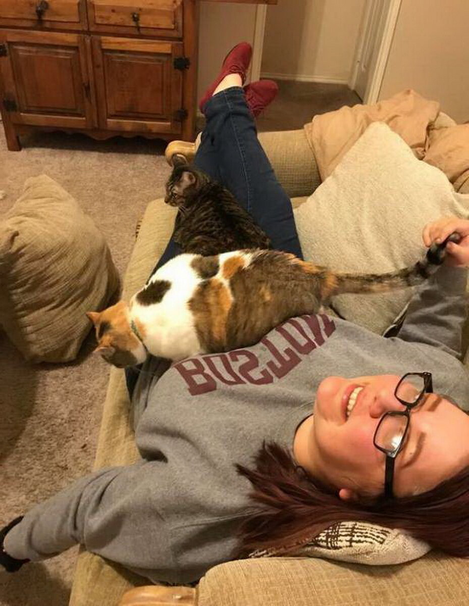 Дени со своими питомцами