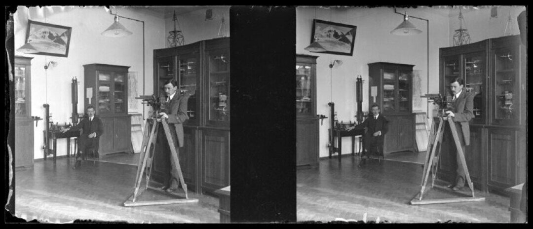    "В лаборатории". Из архива семьи Левиных-Радловых. Неизвестный автор, Российская империя, 1910-е годы Фото: Изображение предоставлено пресс-службой "Росфото"