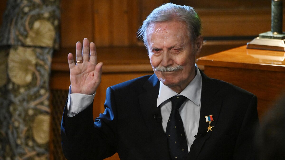    Печальные новости о Соломине: врачи не решаются делать прогнозы© РИА Новости | Кирилл Каллиников