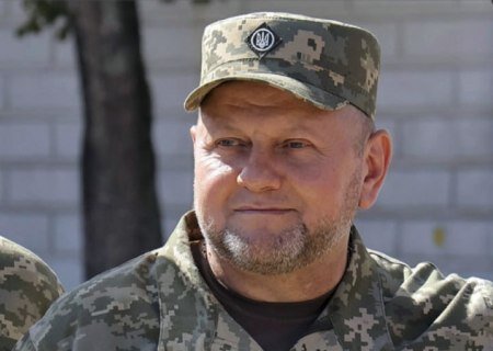    Банковая обвиняет Залужного в сотрудничестве с коллаборантами и провале наступления