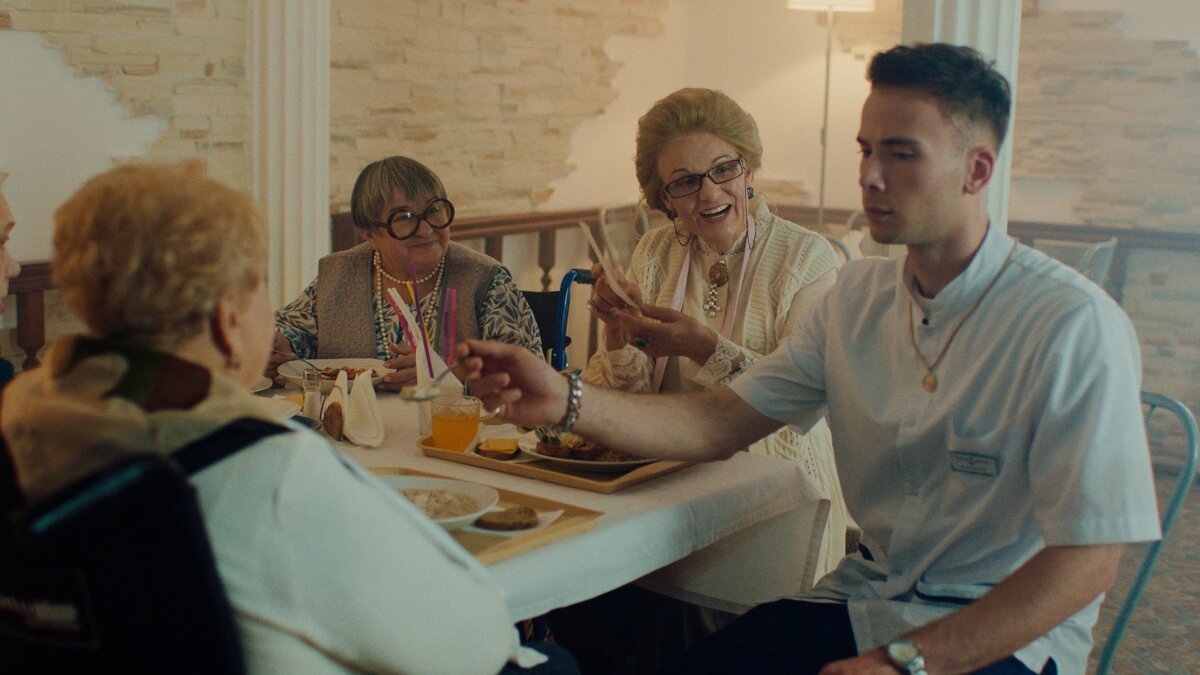 Кадр из сериала «Не дождетесь»