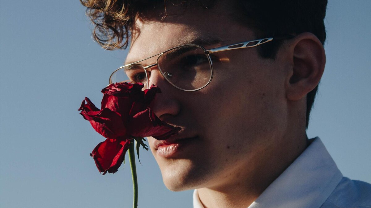    Помогут ли специи и парфюм вернуть обоняние после болезни? © Unsplash / Andi Rieger