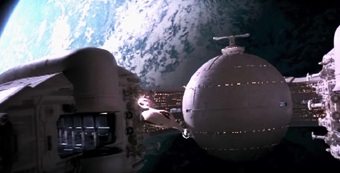    Момент из трейлера фильма «Звездные войны. Эпизод I: Скрытая угроза»:YouTube / Star Wars