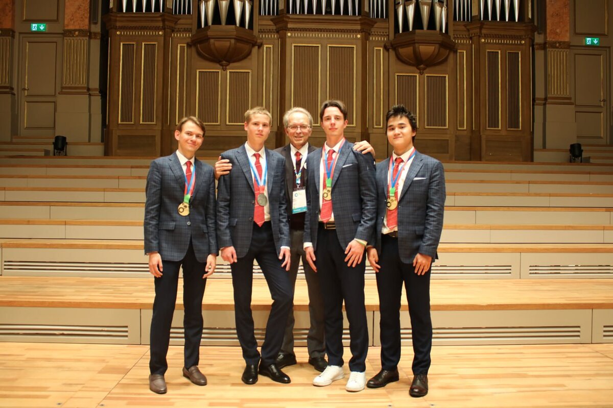 Здесь и далее: фотографии из личного архива Вадима Владимировича Ерёмина.