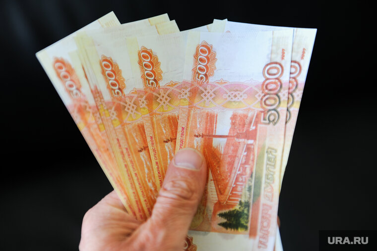    Средняя начисленная зарплата в регионе перевалила планку в 50 тысяч рублей
