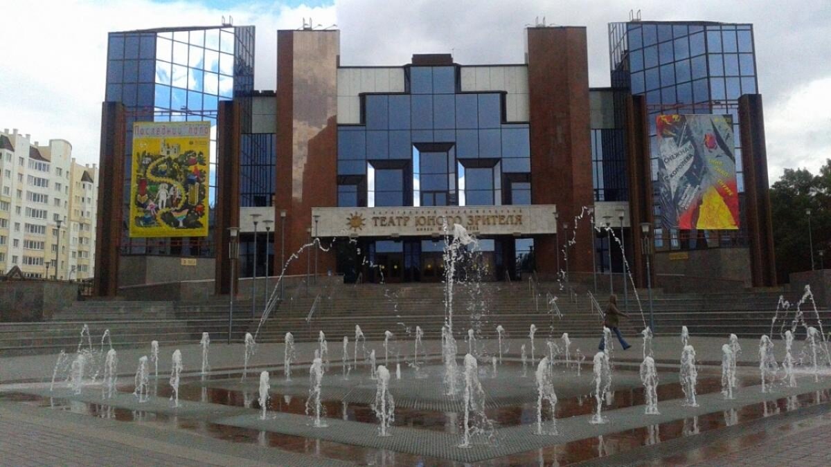 саратовский академический театр юного зрителя им. п. саратовский академический театр юного зрителя им. новый тюз саратов. театр юного зрителя киселева.