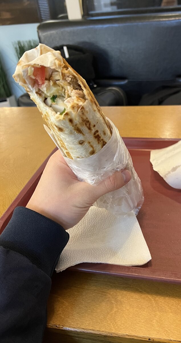 Шаурма с курицей и овощами