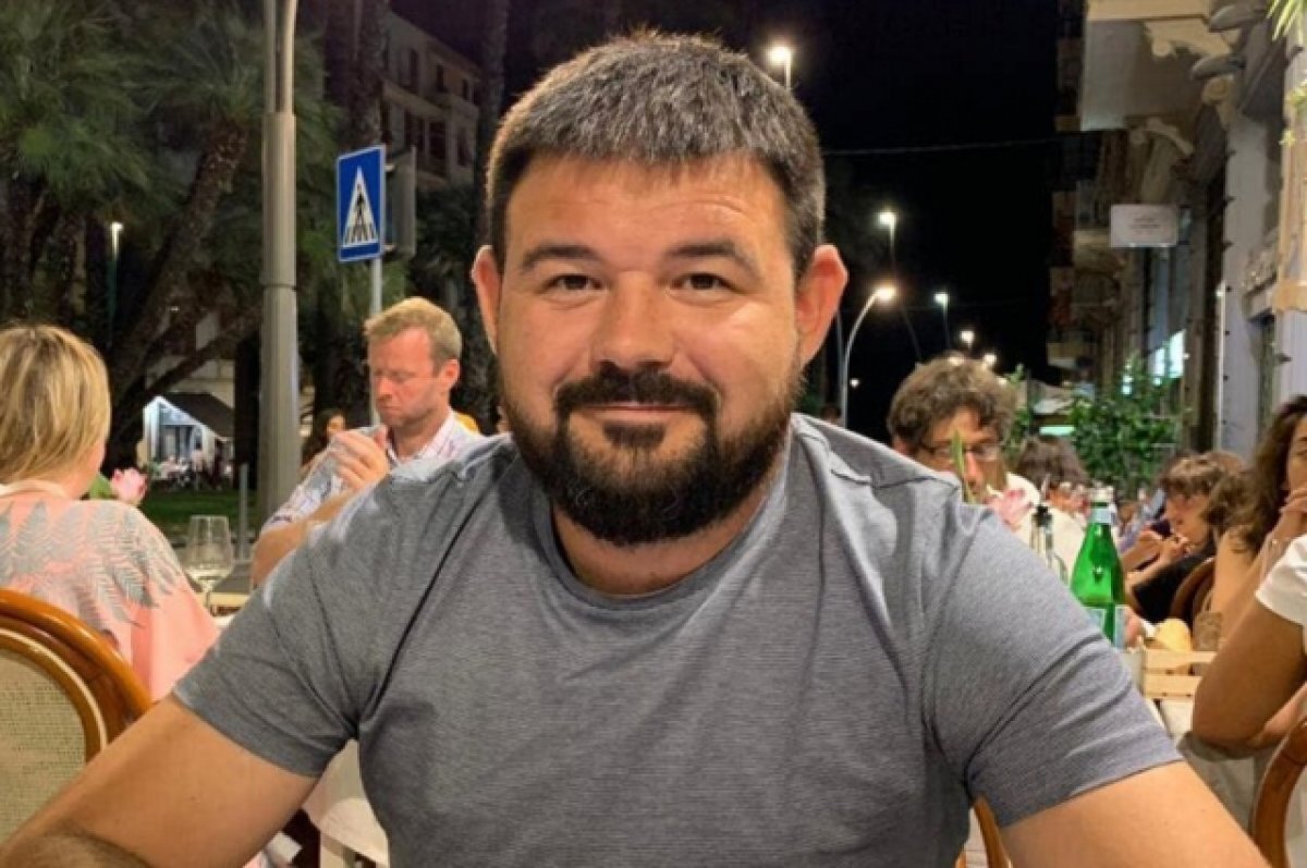    Геннадий Частяков.