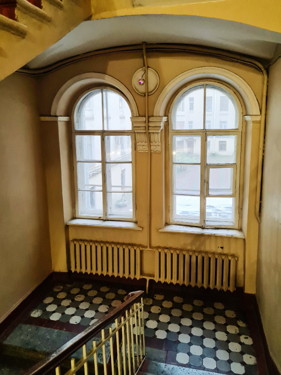 Фото: Парадная гостья