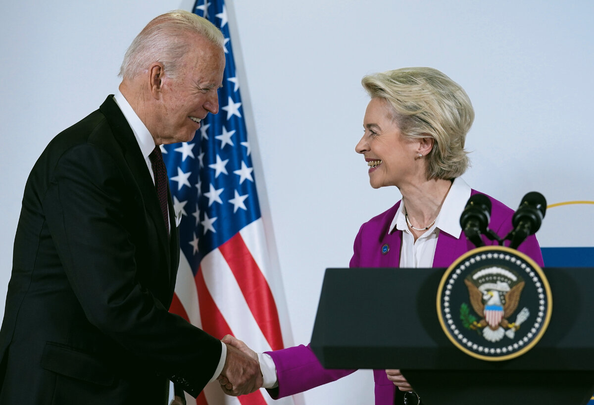 Из открытых источников в интернете. Президент США Джо Байден и глава Еврокомиссии Урсула фон дер Ляйен.