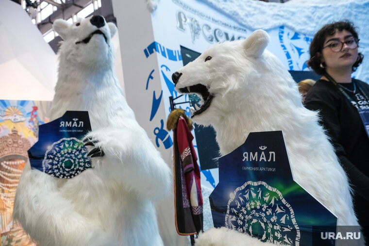    Стенд ЯНАО на выставке «Россия» один из самых посещаемых и многолюдных