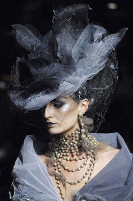 John Galliano  Dior 