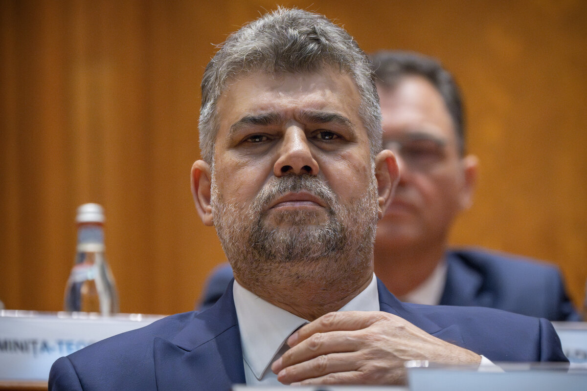     Премьер-министр Румынии Марчел Чолаку / AP / Vadim Ghirda