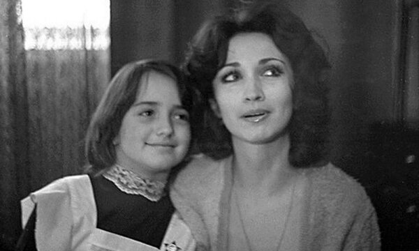  Лала с детства мечтала быть похожей на маму
