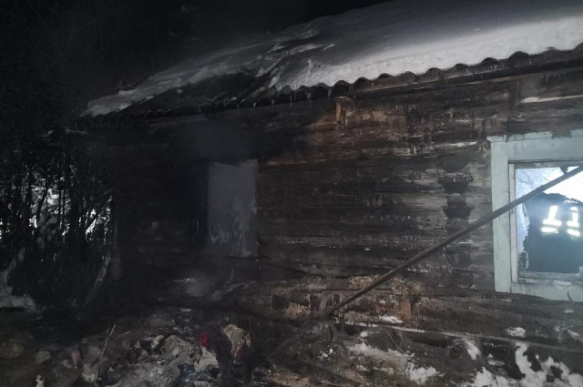    Появились фото с места пожара в Красноярском крае, где погибли 3 человека