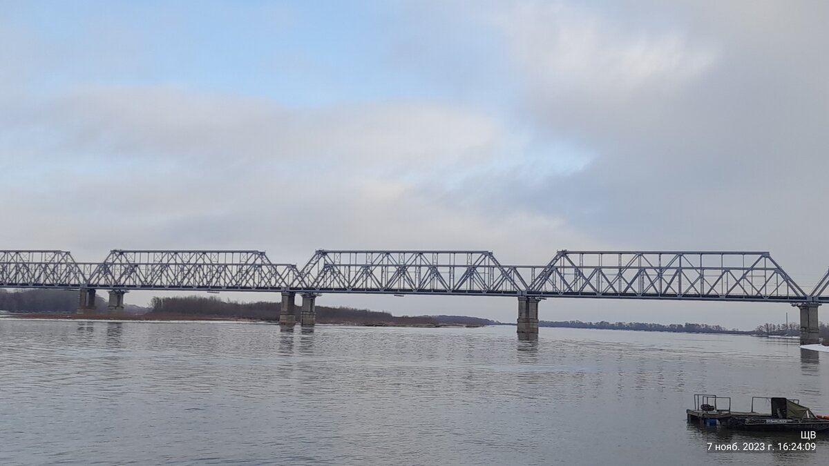 железнодорожный каменский мост