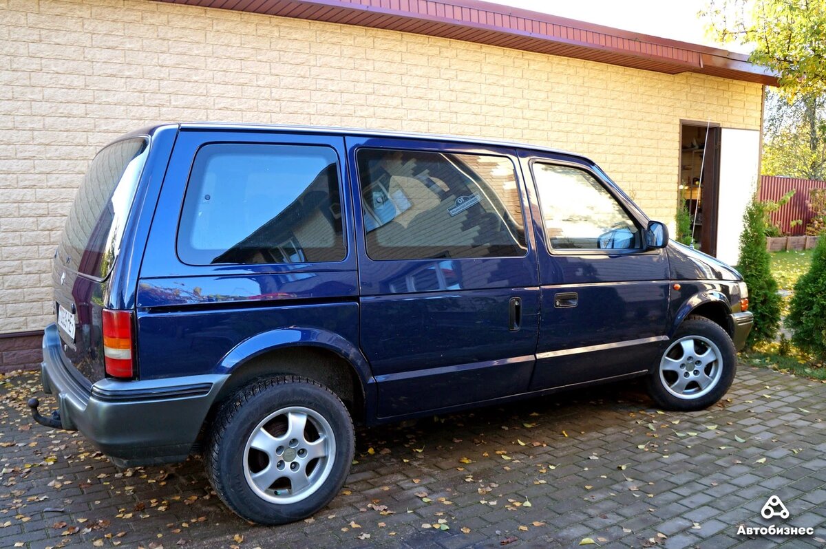 Chrysler Voyager с дизелем Peugeot: на все случаи жизни и на всякий случай  | abw.by | Дзен