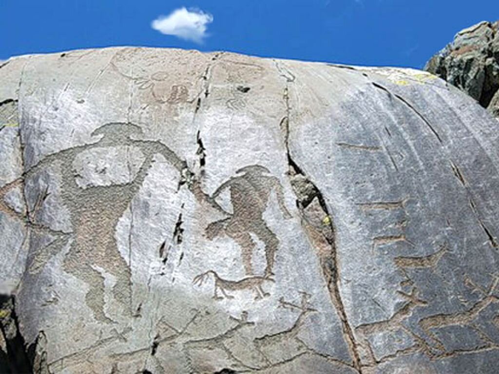 Хевсуретия петроглифы
