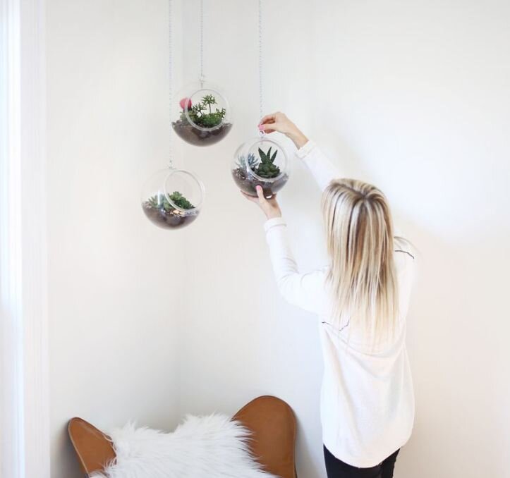    Подвесной горшок в аквариумах   
Источник: «A beautiful mess»