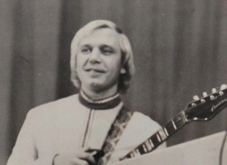 Валерий Мулявин на сцене. Фото: Архив Марины Мулявиной