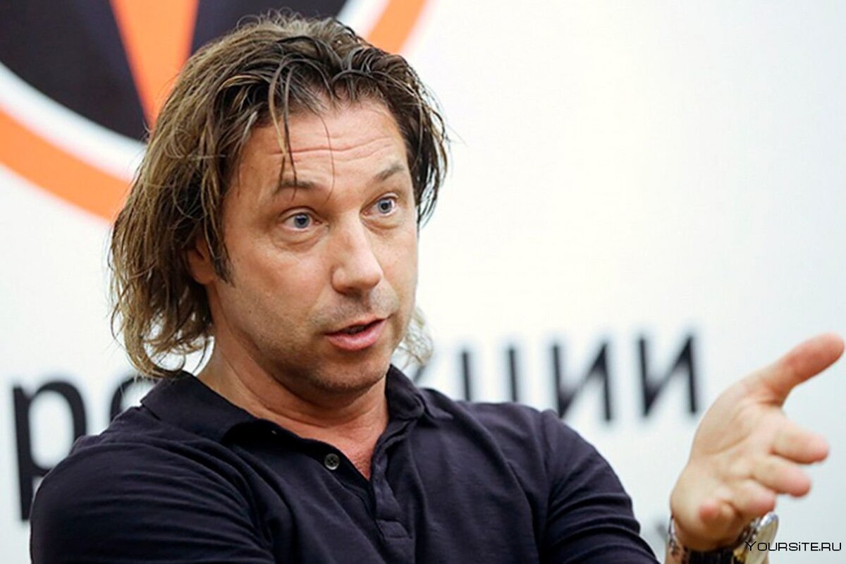 Александр Мостовой