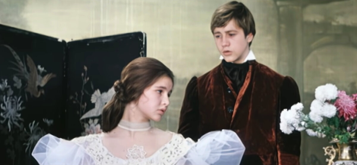 Кадр из кинофильма "Сто дней после детства", 1975 г., режиссер Сергей Соловьёв, сценаристы Александр Александров, Сергей Соловьёв, композитор Исаак Шварц (скриншот)