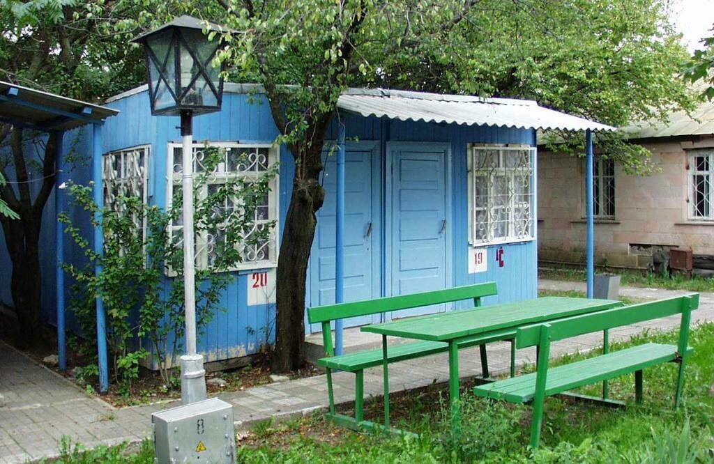 Домик, где жили наши герои.
