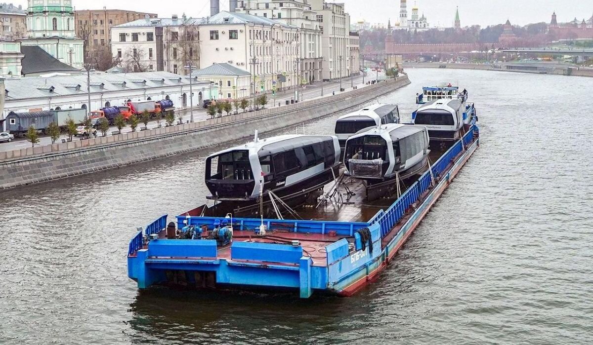 Московский Речной транспорт новый