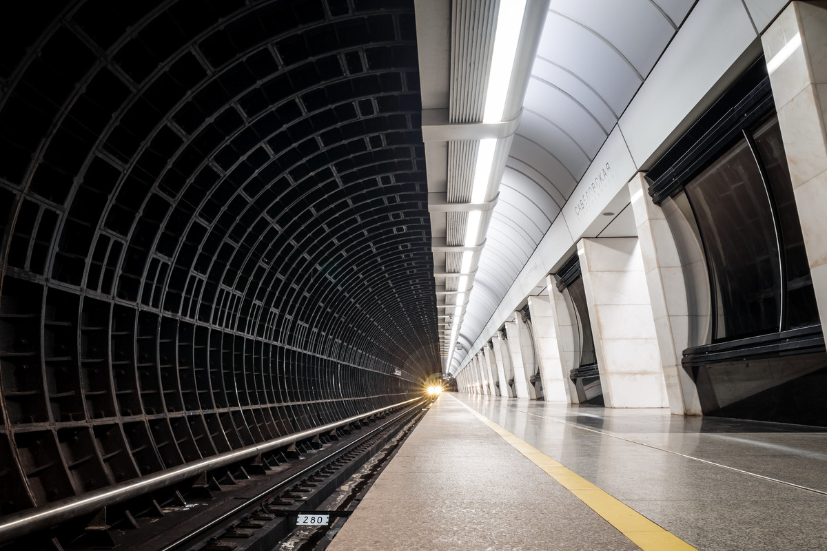     От станции до станции: как работает интернет в метро