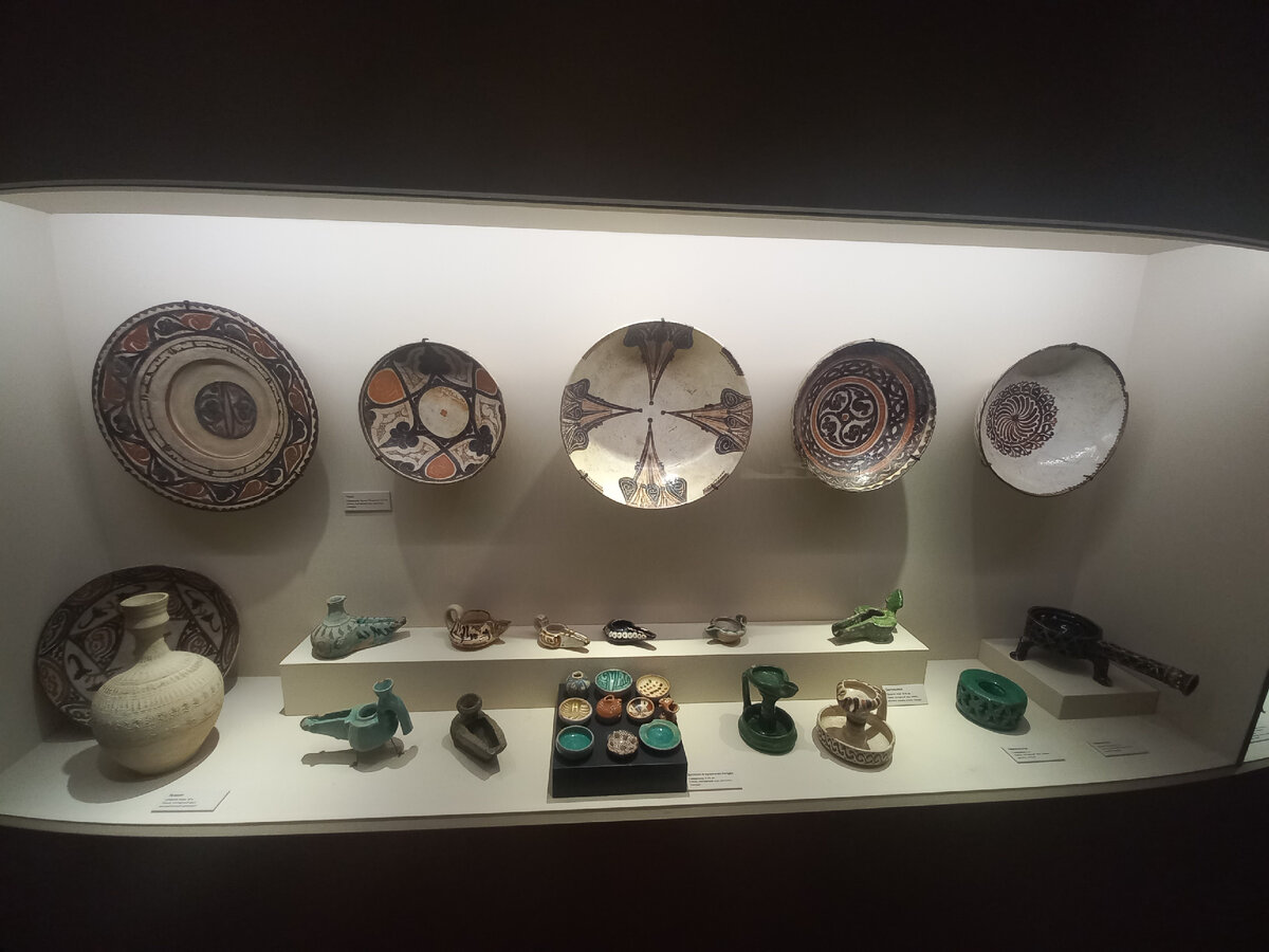                                                  Общий план предметов 10-11 века