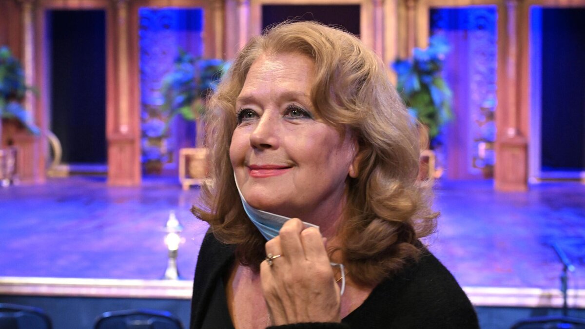    Матери Алферовой срочно вызвали скорую: медики установили диагноз© РИА Новости | Владимир Федоренко