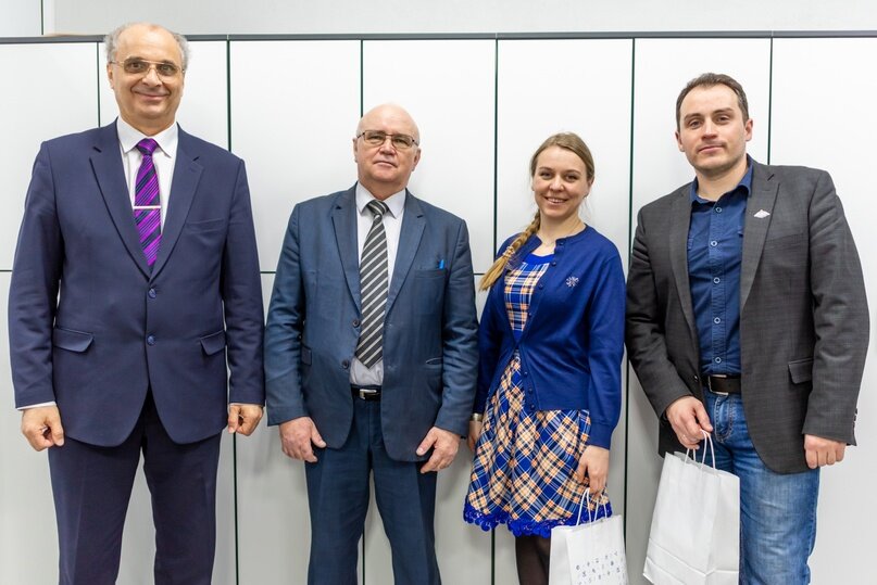 А.Ю. Карпенков с коллегами