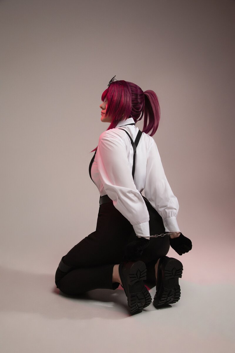 Kafka косплей. Косплей зеле из игры хонкай. Cosplay kafka hot. Косплей на кафку хонкай стар реил. Косплей пом пом хонкай стар рейл.