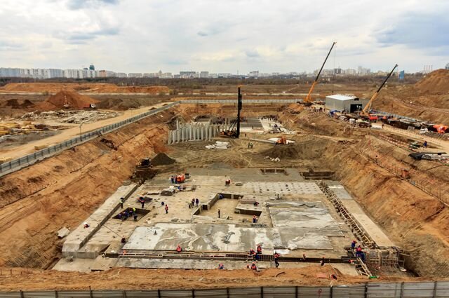 Дом на котловане. Shutterstock.com